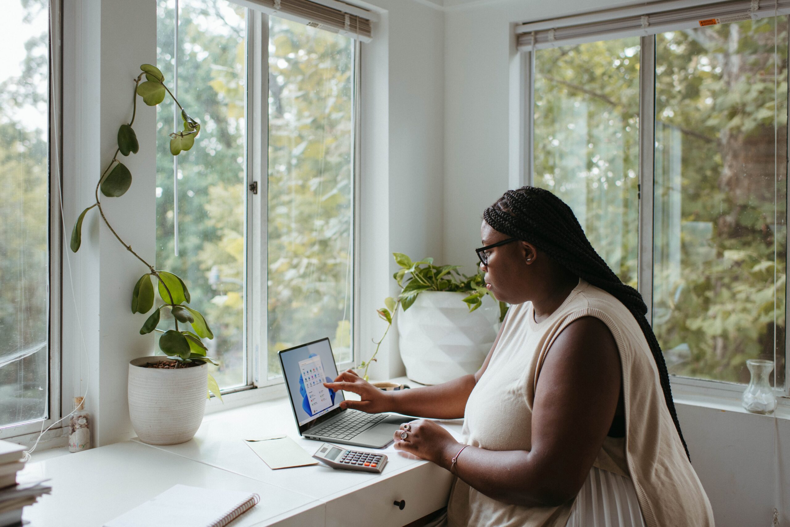 The Pros and Cons of Remote Work for Businesses